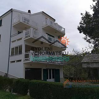 Prodej rodinného domu, 754m²