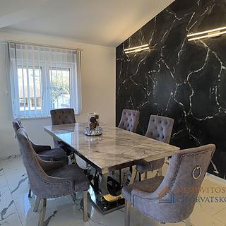 Prodej bytu 2+kk, 83m²