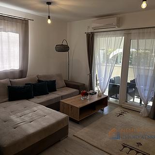 Prodej bytu 1+kk, garsoniery, 75m²