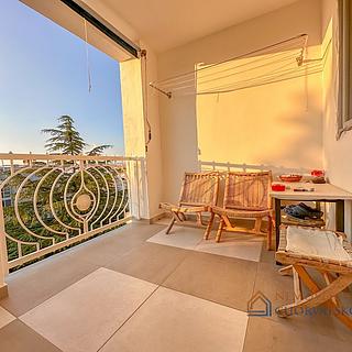 Prodej bytu 2+kk, 76m²