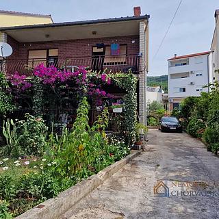 Prodej rodinného domu, 373m²