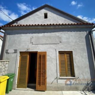 Prodej rodinného domu, 90m²