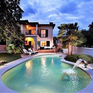 Prodej rodinného domu, 480m²