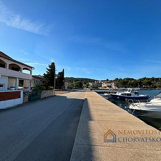 Prodej rodinného domu, 171m²