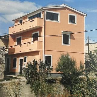 Prodej rodinného domu, 170m²