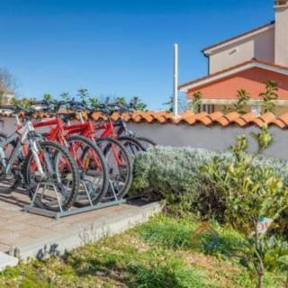 Prodej rodinného domu, 160m²