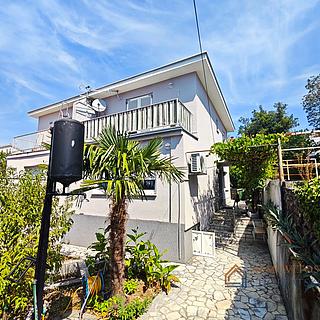 Prodej rodinného domu, 125m²