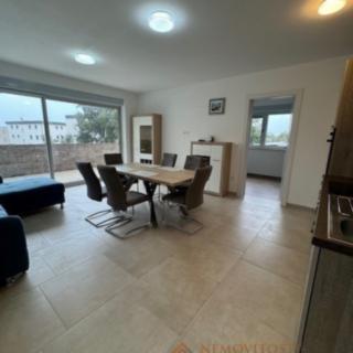 Prodej bytu 1+kk, garsoniery, 79m²