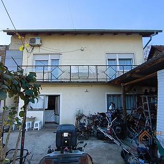 Prodej rodinného domu, 504m²