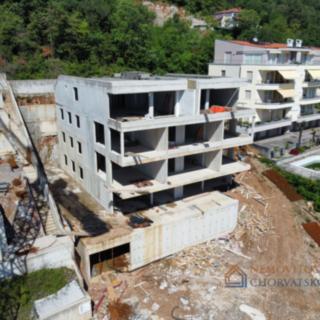 Prodej bytu 2+kk, 107m²
