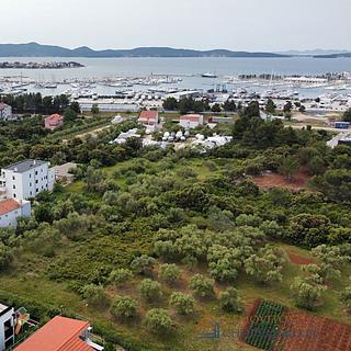 Prodej stavební parcely, 1096m²