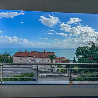 Prodej bytu 2+kk, 124m²