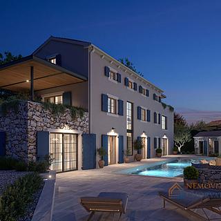 Prodej rodinného domu, 320m²