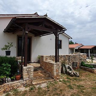 Prodej rodinného domu, 193m²