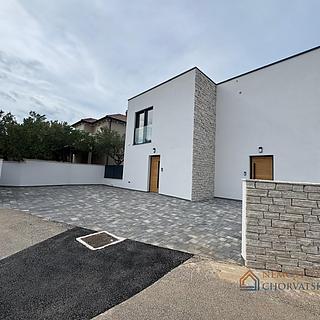 Prodej rodinného domu, 100m²