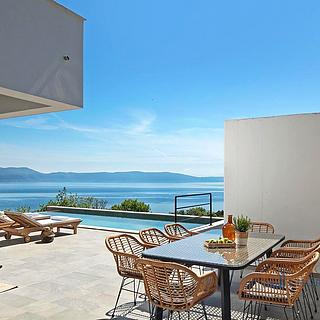 Prodej rodinného domu, 396m²