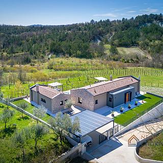 Prodej rodinného domu, 126m²