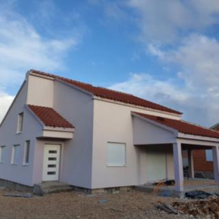 Prodej rodinného domu, 130m²