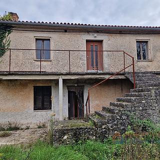 Prodej rodinného domu, 200m²