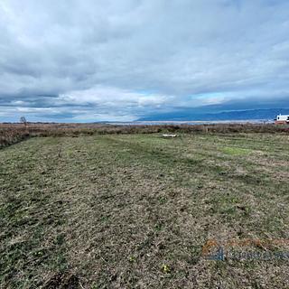 Prodej stavební parcely, 691m²