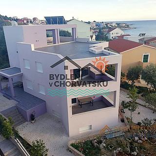 Prodej bytu 2+kk, 398m²