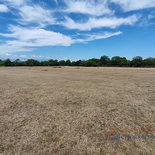 Prodej stavební parcely, 3590m²