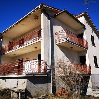 Prodej rodinného domu, 255m²