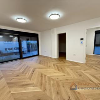 Prodej bytu 2+kk, 62m²