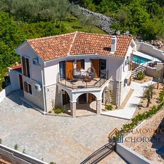 Prodej rodinného domu, 130m²