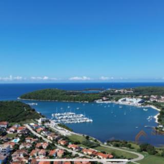 Prodej rodinného domu, 280m²