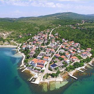 Prodej stavební parcely, 650m²