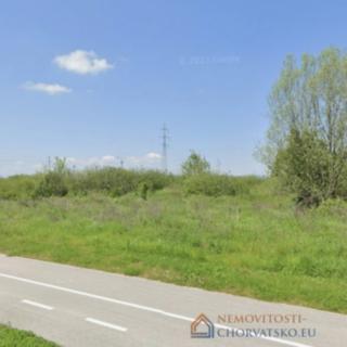 Prodej stavební parcely, 6745m²