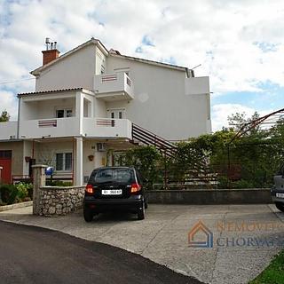 Prodej rodinného domu, 364m²