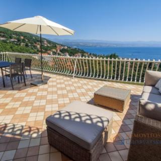 Pronájem bytu 2+kk, 101m²