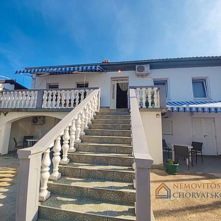 Prodej rodinného domu, 125m²