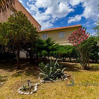 Prodej rodinného domu, 263m²