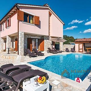 Prodej rodinného domu, 150m²