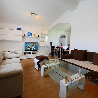 Prodej rodinného domu, 160m²