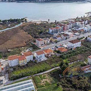 Prodej stavební parcely, 2813m²