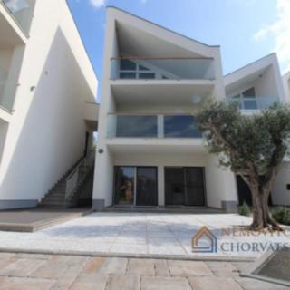 Prodej bytu 2+kk, 98m²