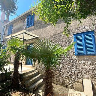 Prodej rodinného domu, 158m²