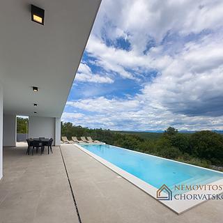 Prodej rodinného domu, 237m²