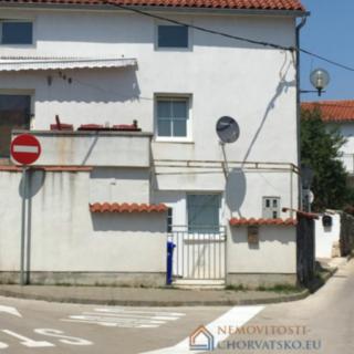 Prodej rodinného domu, 132m²