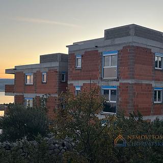 Prodej bytu 2+kk, 106m²