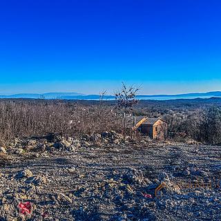 Prodej stavební parcely, 1361m²