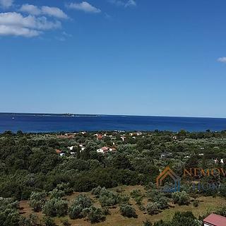 Prodej rodinného domu, 200m²