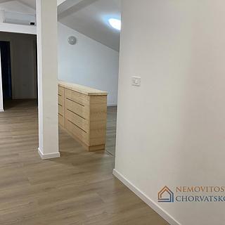Prodej bytu 2+kk, 116m²