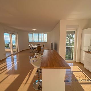 Prodej bytu 2+kk, 130m²