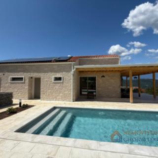 Prodej rodinného domu, 158m²