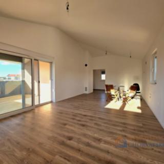 Prodej bytu 2+kk, 96m²